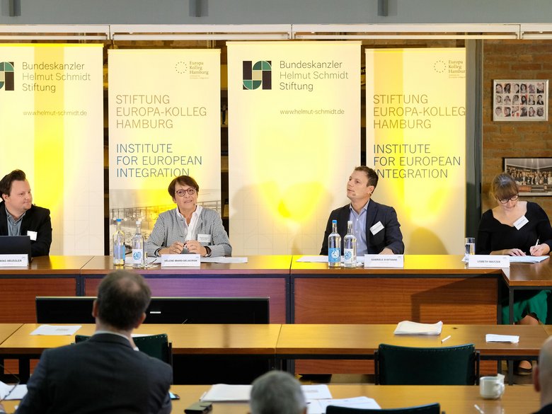 [Translate to English:] Podium Scholar in Residence 