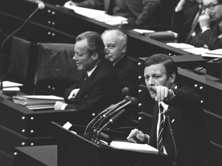 Helmut Schmidt speaking in the Bundestag