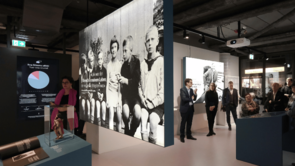 View into the exhibition space of the exhibition "Schmidt! Living democracy"