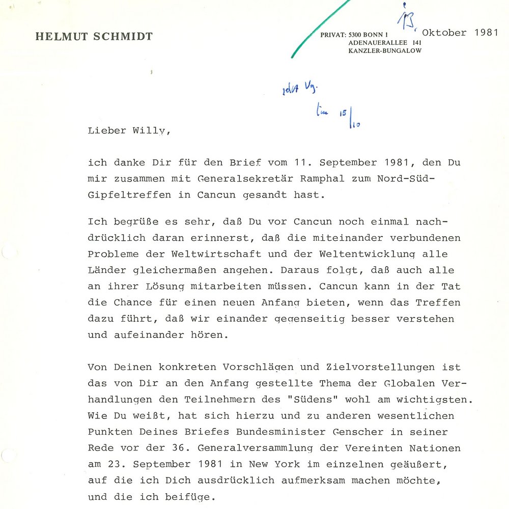 Mit Schreibmaschine getippter Brief von Helmut Schmidt an Willy Brandt