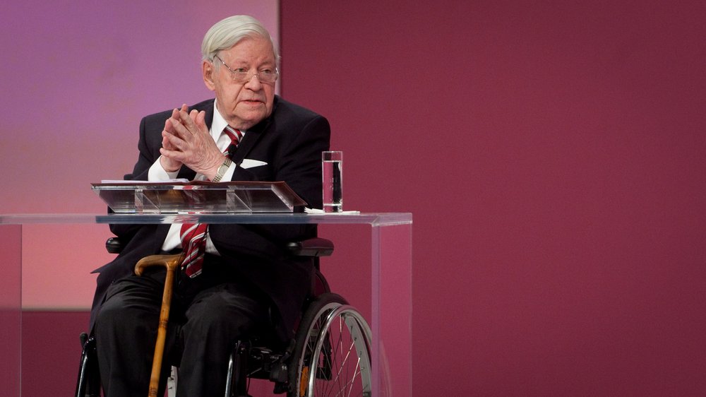 Helmut Schmidt alt auf Parteitag