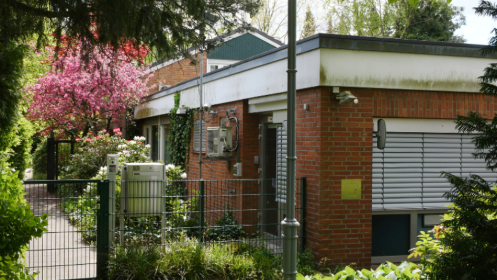 Helmut and Loki Schmidt's house from the outside