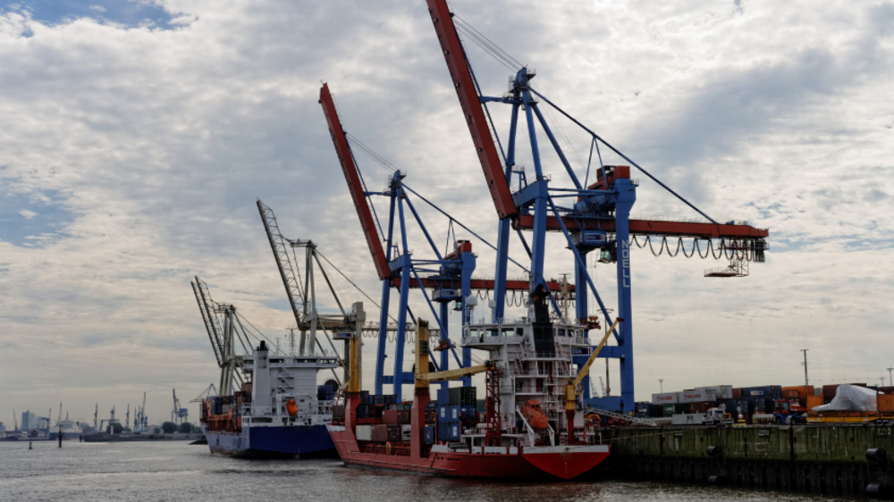 Kräne im Hamburger Hafen