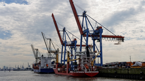 Cranes in the port of Hamburg